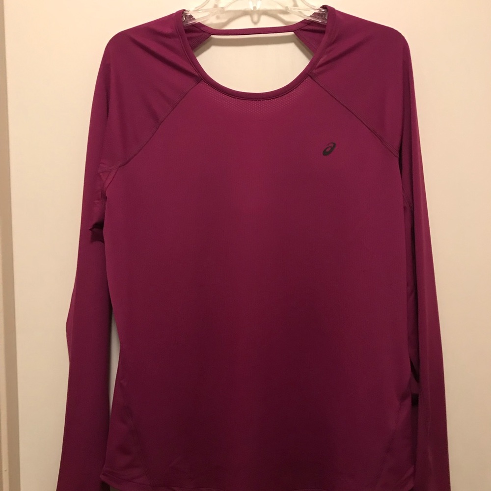 ASICS quick dry light burgundy shirt